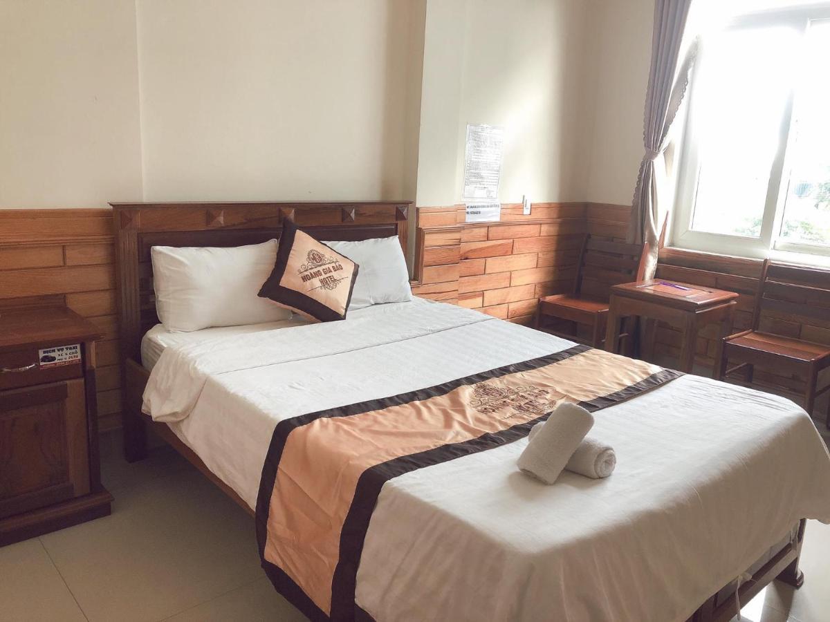 Hoang Gia Bao Hotel Kon Tum Экстерьер фото