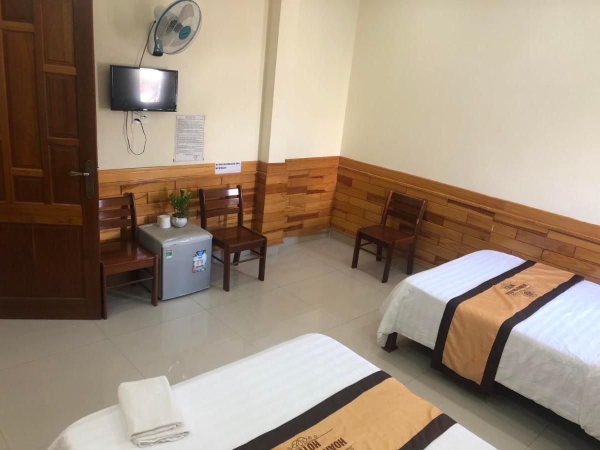 Hoang Gia Bao Hotel Kon Tum Экстерьер фото